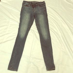 AE highrise skinny jeans size 4 American eagle
